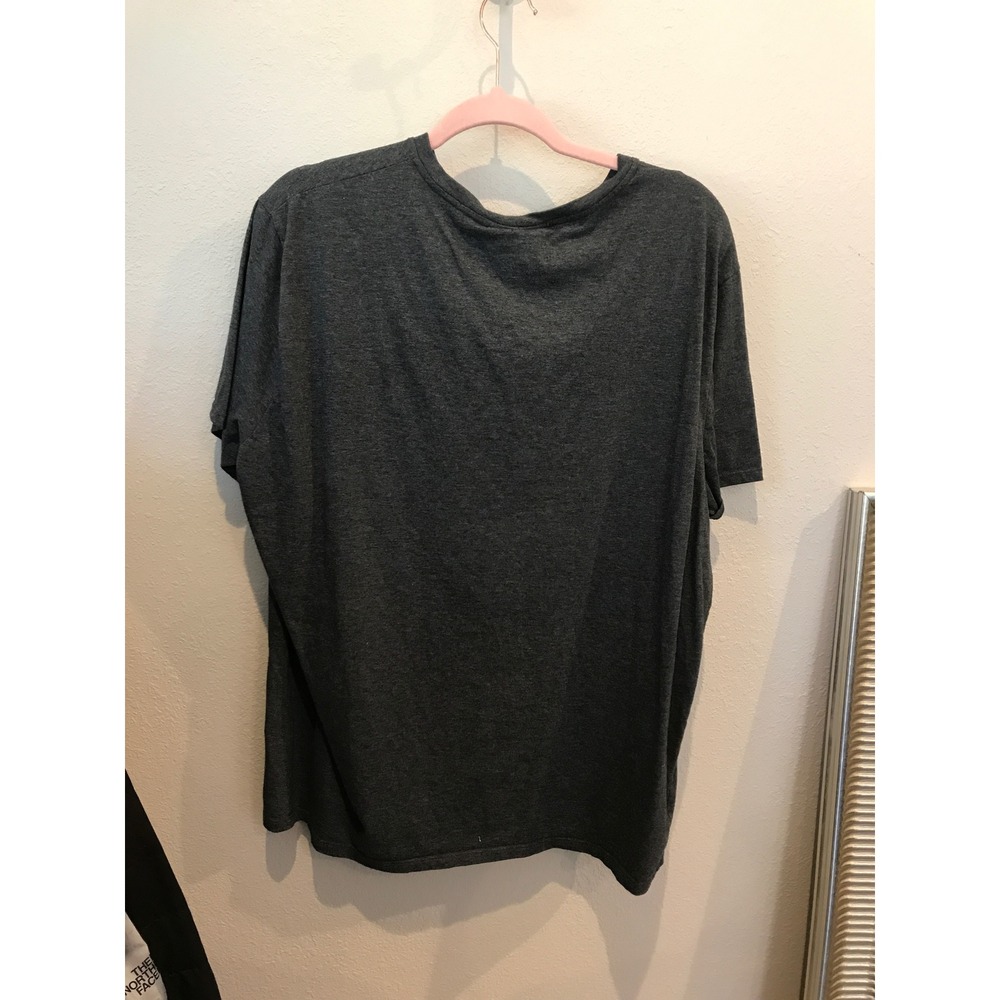 NWOT Lacoste Mens V-Neck T-Shirt Charcoal Heather Grey Pima Cotton Logo XXL FR 7 - Picture 2 of 4